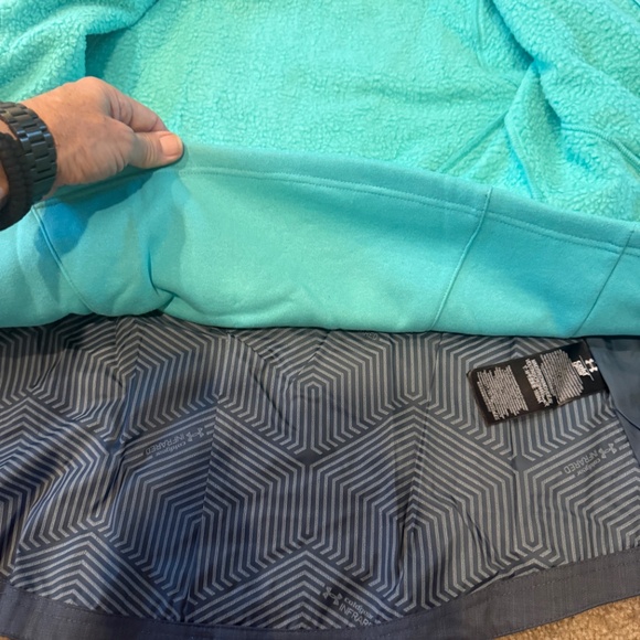 Women's Ski/Snowboard paints and Jacket (Like New) - Picture 4 of 16